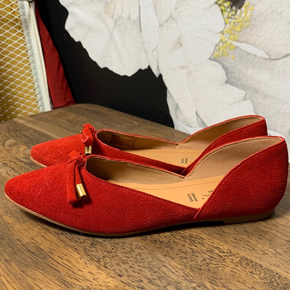 Red suede flats sz 38 (8) made in Portugal NWOT